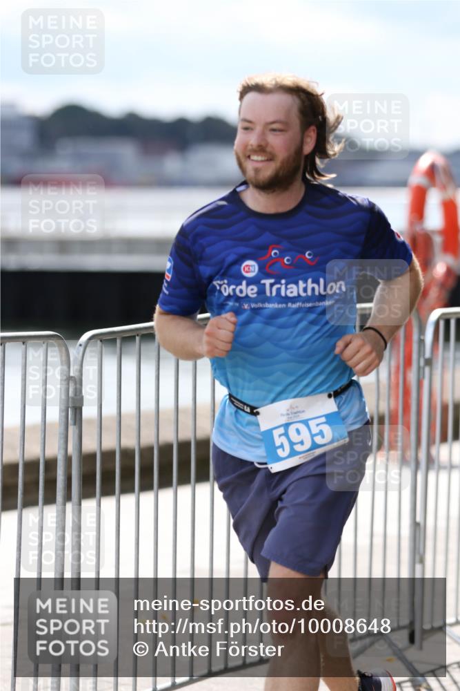 16.08.2026 - KN Förde Triathlon 2026 Antke Förster http://msf.ph/oto/10008648 16.08.2026 14:11:04 Laufen 595 meine-sportfotos.de