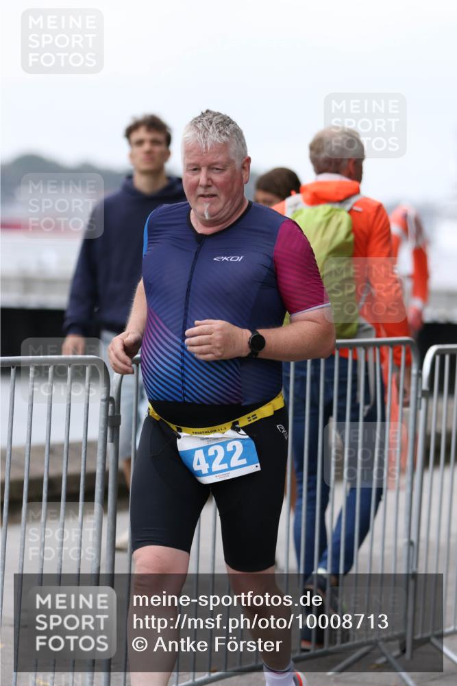 16.08.2026 - KN Förde Triathlon 2026 Antke Förster http://msf.ph/oto/10008713 16.08.2026 12:22:19 Laufen 11, 3, 2026, 422 meine-sportfotos.de