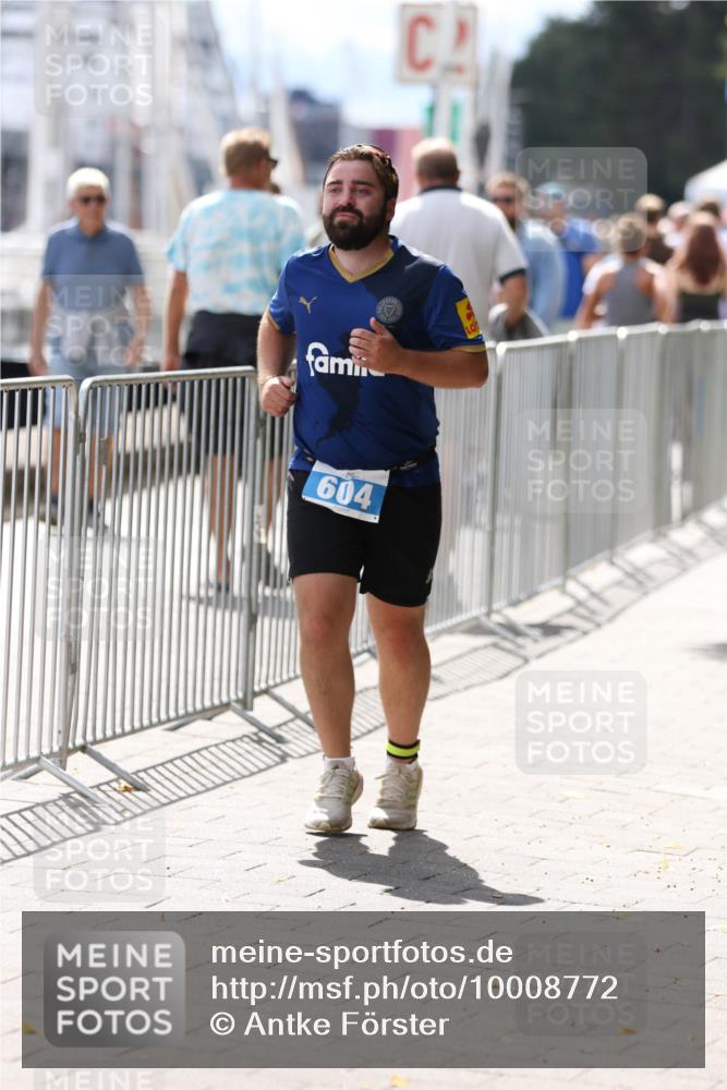 16.08.2026 - KN Förde Triathlon 2026 Antke Förster http://msf.ph/oto/10008772 16.08.2026 14:14:47 Laufen 604 meine-sportfotos.de