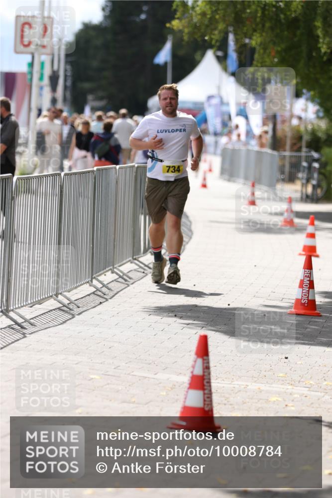 16.08.2026 - KN Förde Triathlon 2026 Antke Förster http://msf.ph/oto/10008784 16.08.2026 14:15:34 Laufen 73, 734 meine-sportfotos.de