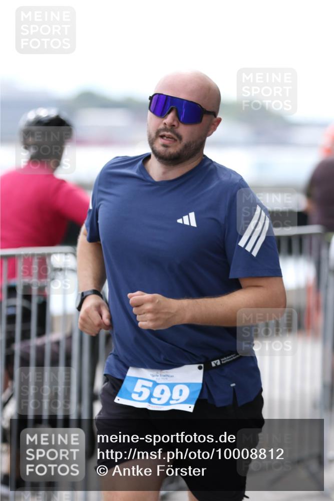16.08.2026 - KN Förde Triathlon 2026 Antke Förster http://msf.ph/oto/10008812 16.08.2026 14:17:03 Laufen 599 meine-sportfotos.de