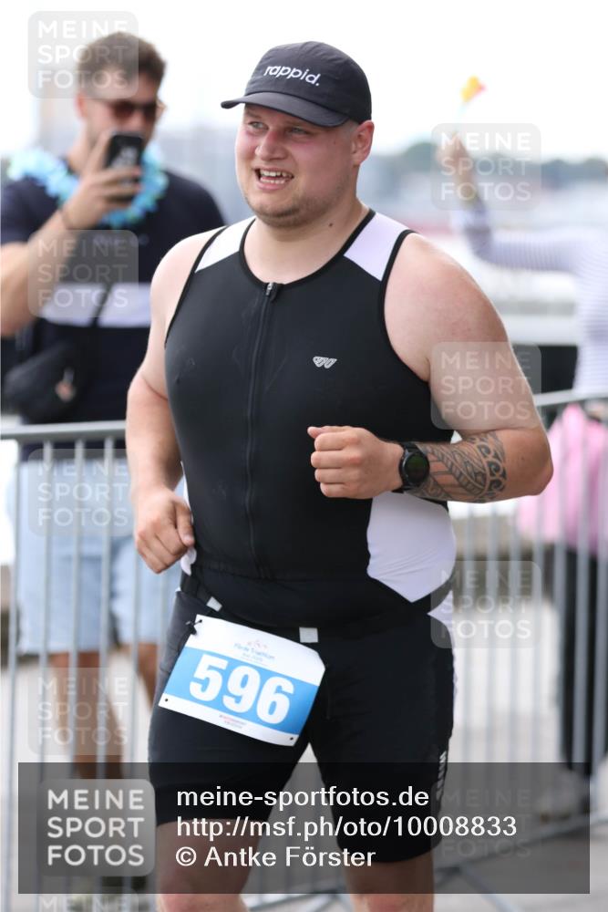 16.08.2026 - KN Förde Triathlon 2026 Antke Förster http://msf.ph/oto/10008833 16.08.2026 14:19:08 Laufen 596 meine-sportfotos.de