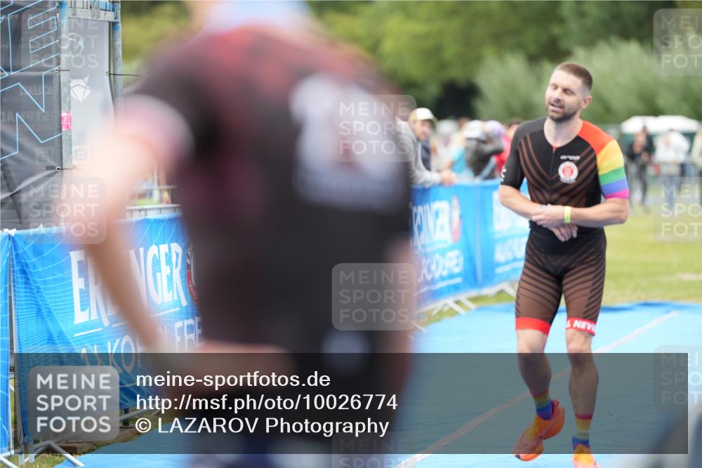 30.08.2026 - Elbe Triathlon Hamburg LAZAROV Photography http://msf.ph/oto/10026774 30.08.2026 10:14:37 Ziel 238 meine-sportfotos.de