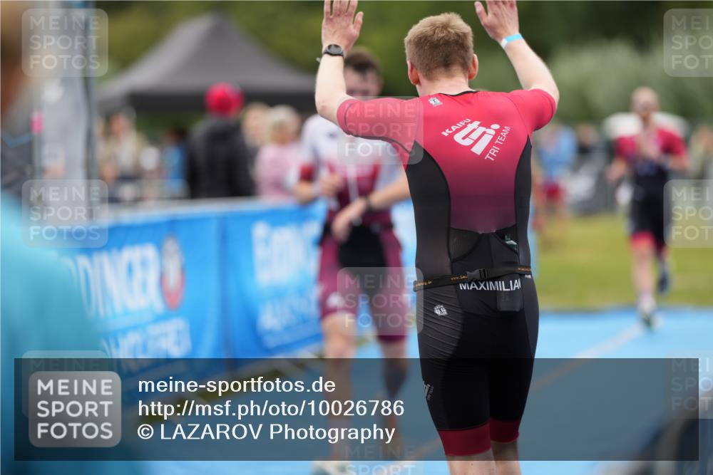 30.08.2026 - Elbe Triathlon Hamburg LAZAROV Photography http://msf.ph/oto/10026786 30.08.2026 10:17:26 Ziel 212, 308, 312 meine-sportfotos.de