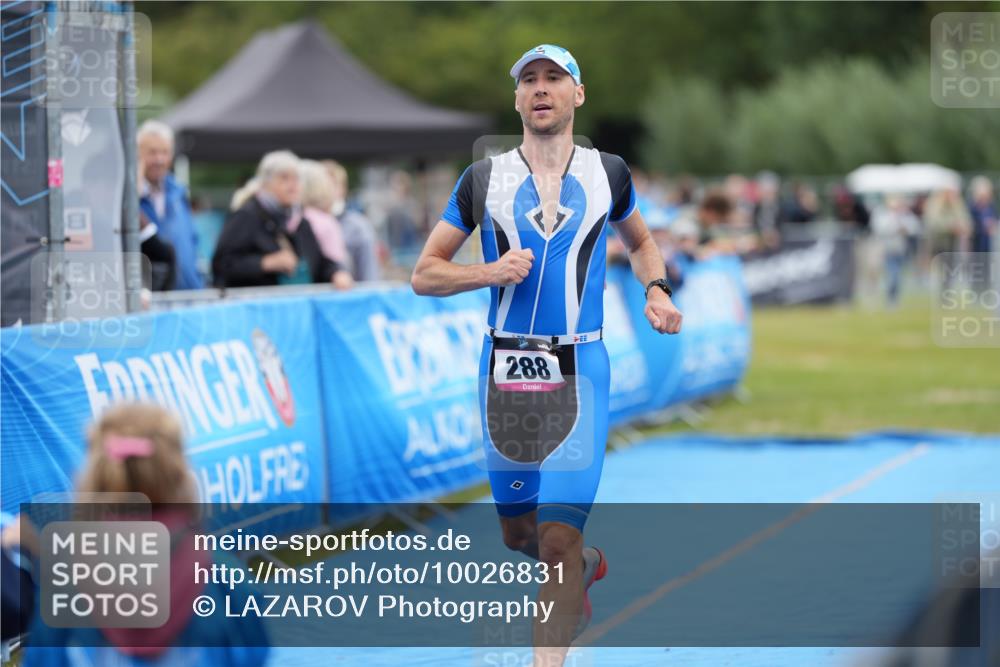 30.08.2026 - Elbe Triathlon Hamburg LAZAROV Photography http://msf.ph/oto/10026831 30.08.2026 10:26:00 Ziel 288 meine-sportfotos.de