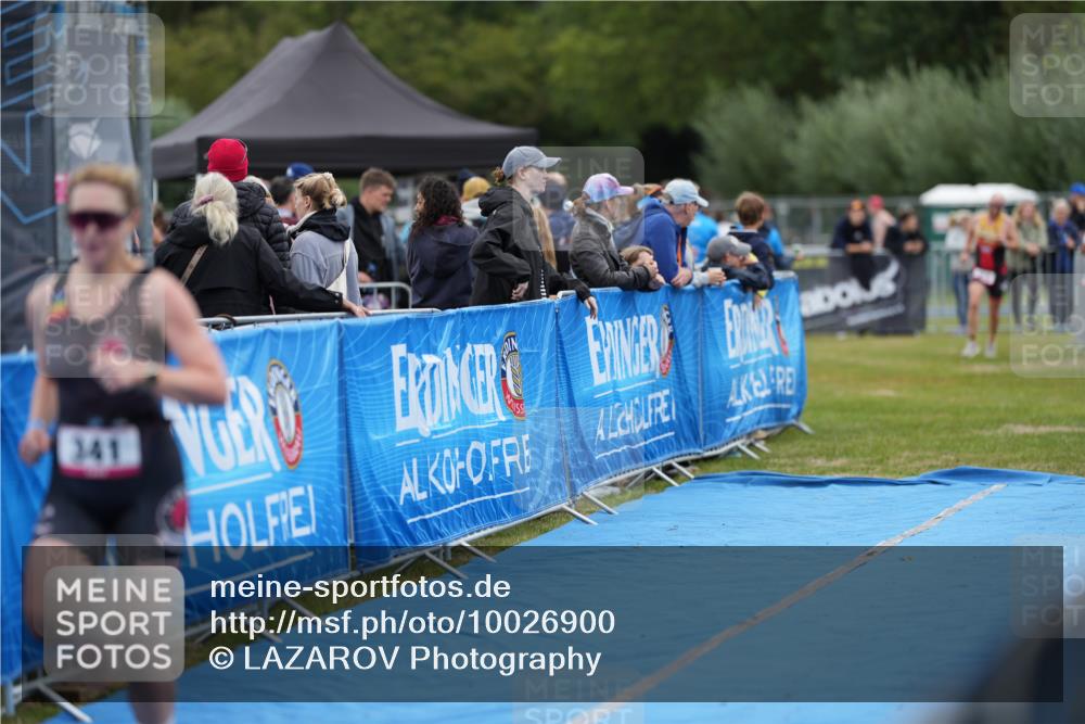 30.08.2026 - Elbe Triathlon Hamburg LAZAROV Photography http://msf.ph/oto/10026900 30.08.2026 10:33:16 Ziel 313, 341 meine-sportfotos.de
