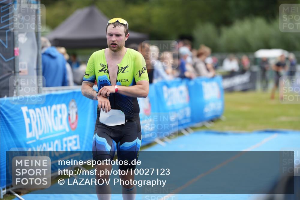 30.08.2026 - Elbe Triathlon Hamburg LAZAROV Photography http://msf.ph/oto/10027123 30.08.2026 10:46:54 Ziel 544 meine-sportfotos.de