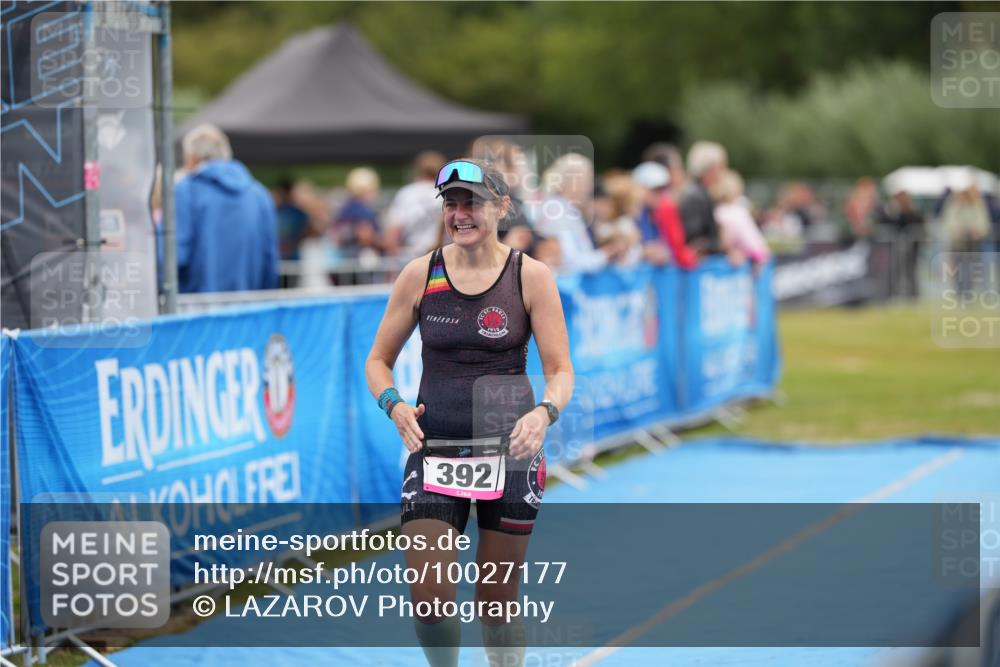 30.08.2026 - Elbe Triathlon Hamburg LAZAROV Photography http://msf.ph/oto/10027177 30.08.2026 10:51:44 Ziel 392 meine-sportfotos.de