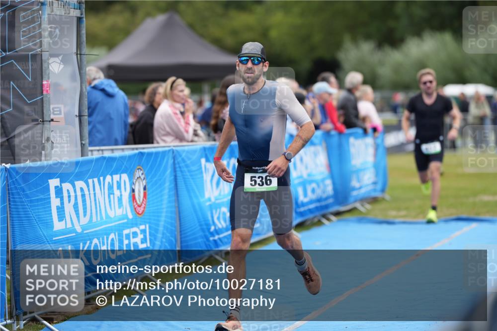 30.08.2026 - Elbe Triathlon Hamburg LAZAROV Photography http://msf.ph/oto/10027181 30.08.2026 10:52:00 Ziel 452, 536 meine-sportfotos.de