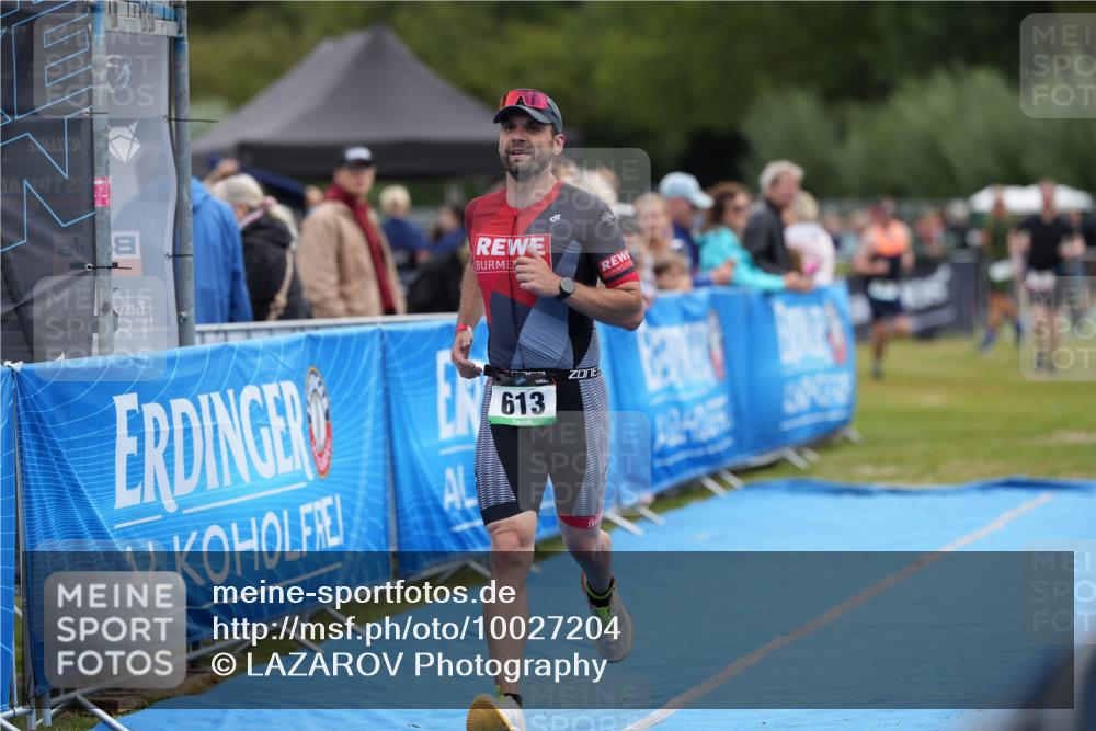 30.08.2026 - Elbe Triathlon Hamburg LAZAROV Photography http://msf.ph/oto/10027204 30.08.2026 10:53:39 Ziel 613 meine-sportfotos.de