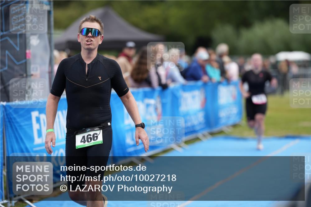 30.08.2026 - Elbe Triathlon Hamburg LAZAROV Photography http://msf.ph/oto/10027218 30.08.2026 10:54:30 Ziel 374, 466 meine-sportfotos.de