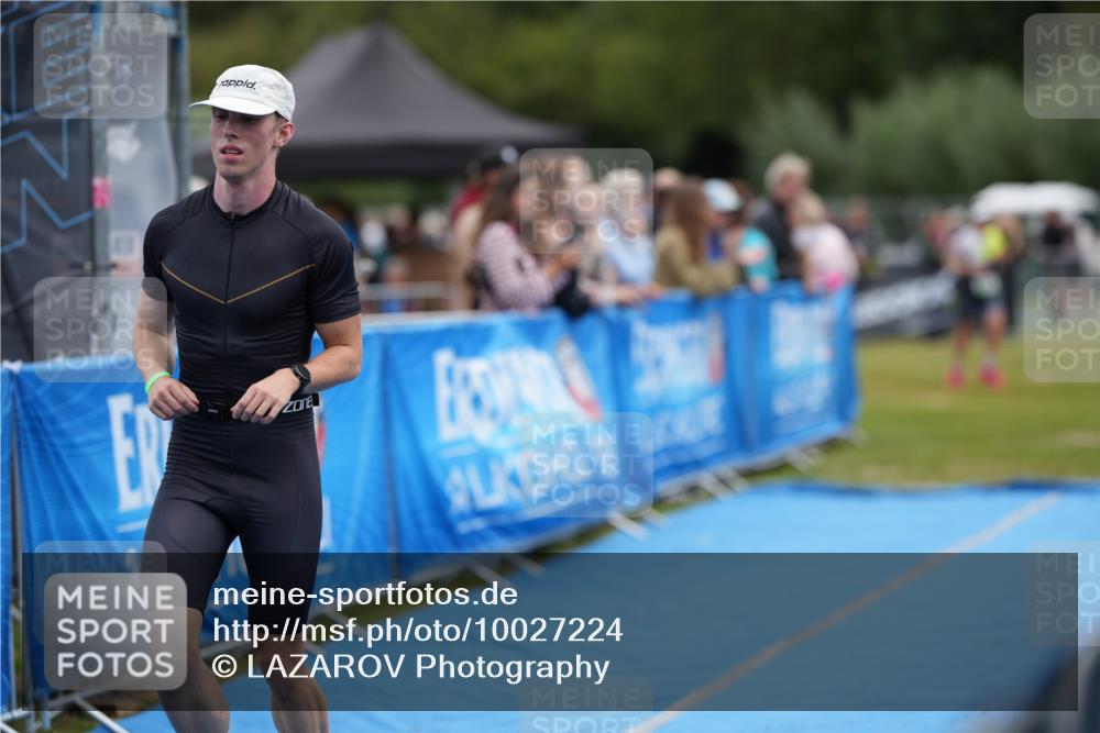 30.08.2026 - Elbe Triathlon Hamburg LAZAROV Photography http://msf.ph/oto/10027224 30.08.2026 10:55:08 Ziel 397 meine-sportfotos.de