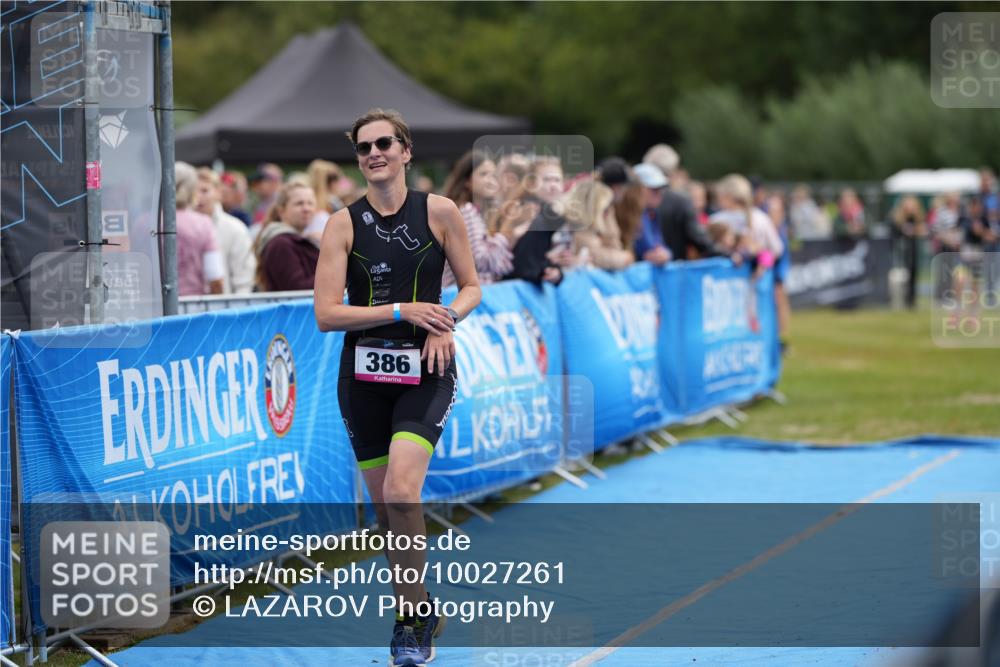 30.08.2026 - Elbe Triathlon Hamburg LAZAROV Photography http://msf.ph/oto/10027261 30.08.2026 10:57:20 Ziel 386 meine-sportfotos.de