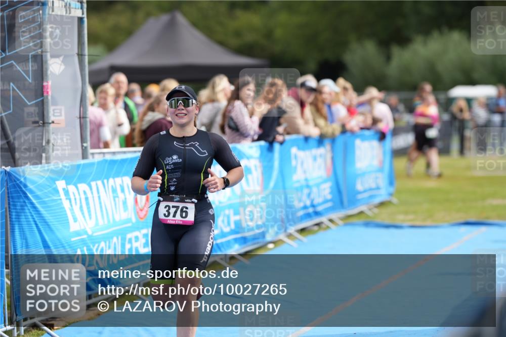 30.08.2026 - Elbe Triathlon Hamburg LAZAROV Photography http://msf.ph/oto/10027265 30.08.2026 10:57:31 Ziel 376 meine-sportfotos.de