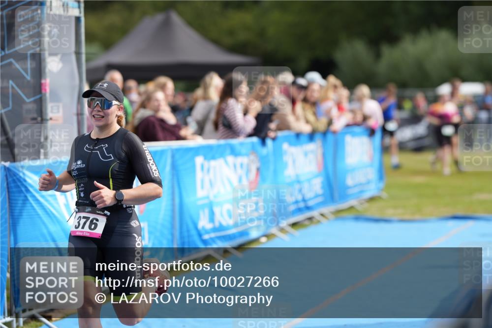 30.08.2026 - Elbe Triathlon Hamburg LAZAROV Photography http://msf.ph/oto/10027266 30.08.2026 10:57:31 Ziel 376 meine-sportfotos.de