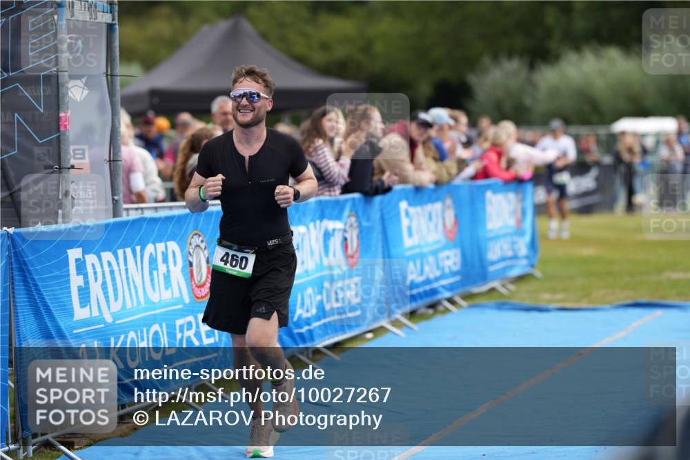 30.08.2026 - Elbe Triathlon Hamburg LAZAROV Photography http://msf.ph/oto/10027267 30.08.2026 10:57:45 Ziel 460 meine-sportfotos.de