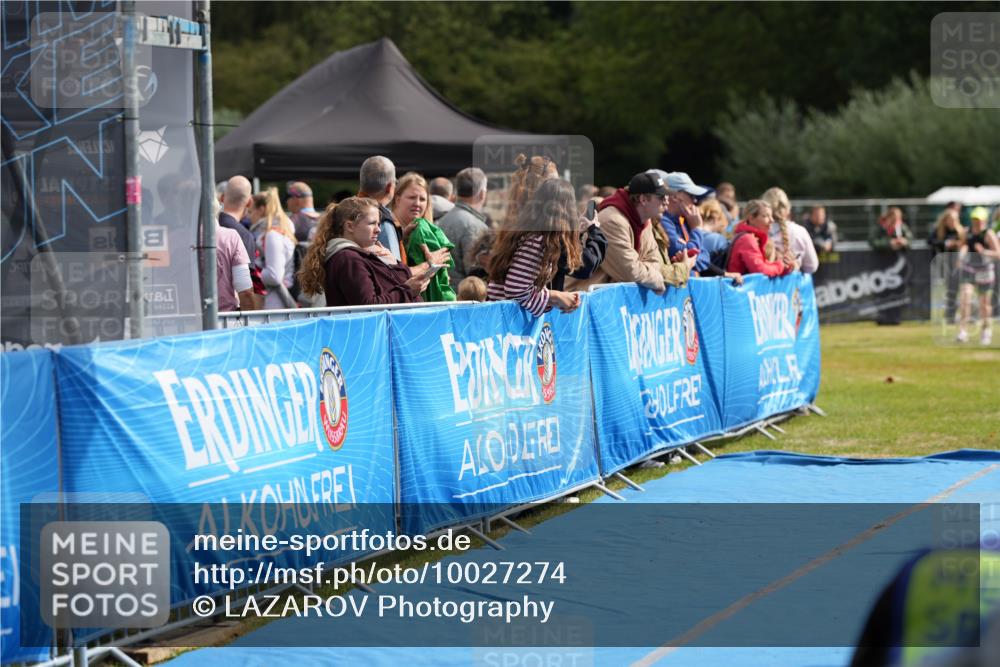 30.08.2026 - Elbe Triathlon Hamburg LAZAROV Photography http://msf.ph/oto/10027274 30.08.2026 10:58:21 Ziel 352 meine-sportfotos.de
