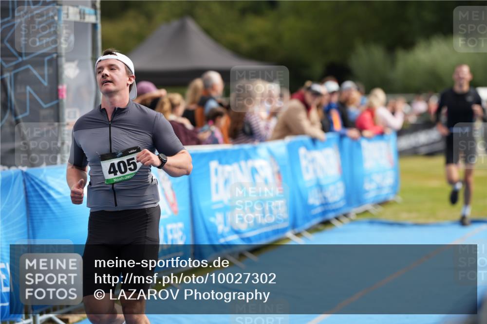 30.08.2026 - Elbe Triathlon Hamburg LAZAROV Photography http://msf.ph/oto/10027302 30.08.2026 10:59:16 Ziel 405, 418, 542 meine-sportfotos.de