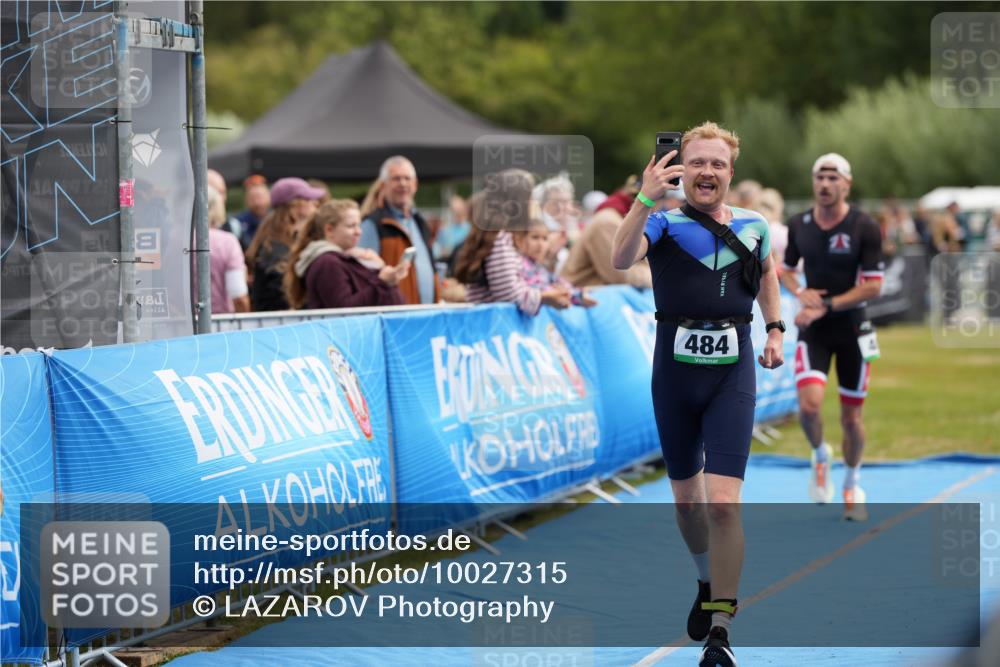 30.08.2026 - Elbe Triathlon Hamburg LAZAROV Photography http://msf.ph/oto/10027315 30.08.2026 10:59:35 Ziel 462, 484 meine-sportfotos.de