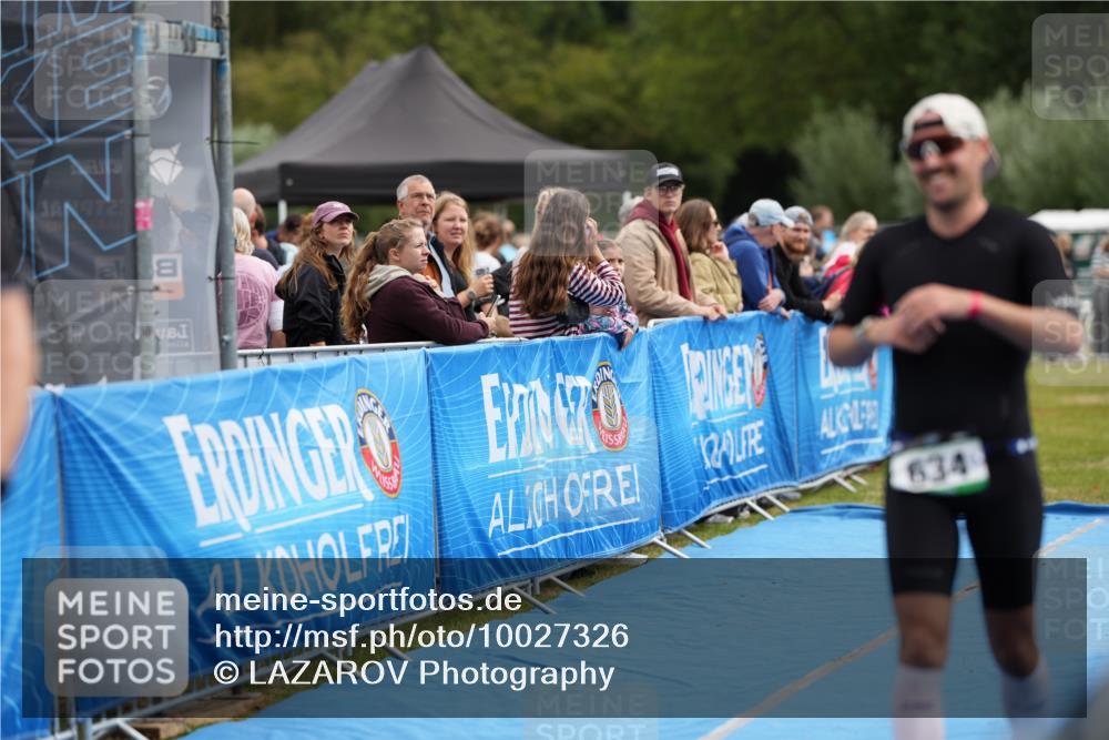 30.08.2026 - Elbe Triathlon Hamburg LAZAROV Photography http://msf.ph/oto/10027326 30.08.2026 10:59:52 Ziel 394, 634, 761 meine-sportfotos.de