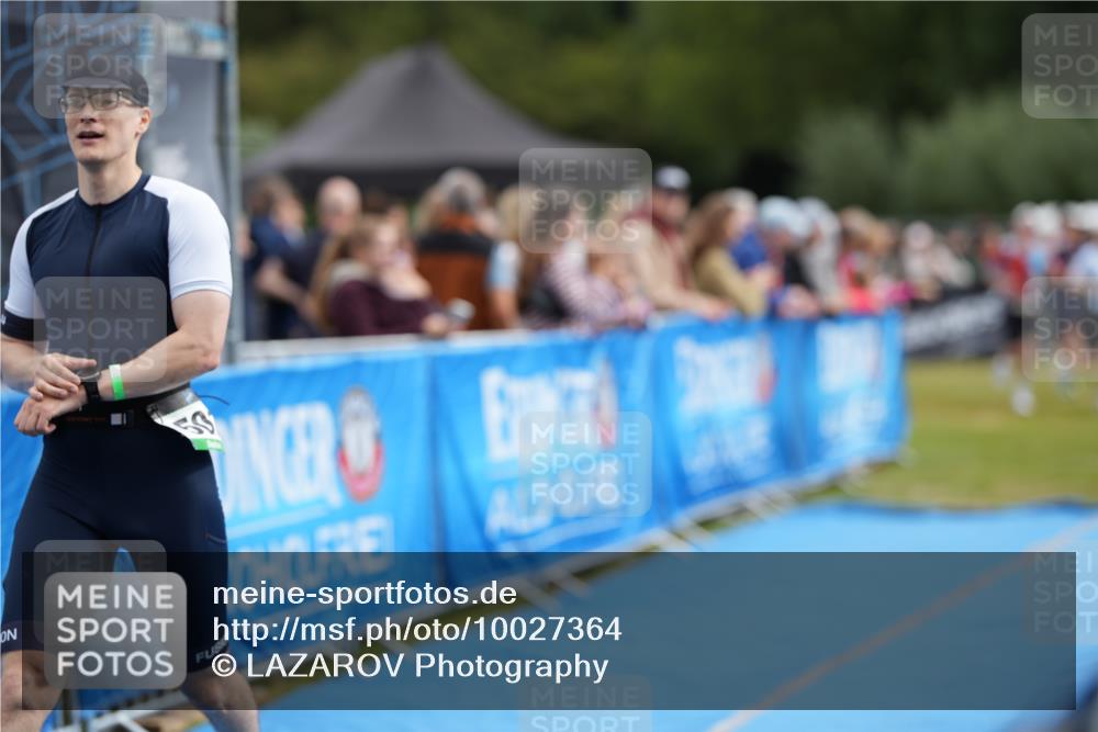 30.08.2026 - Elbe Triathlon Hamburg LAZAROV Photography http://msf.ph/oto/10027364 30.08.2026 11:02:22 Ziel 501, 529, 597, 732 meine-sportfotos.de