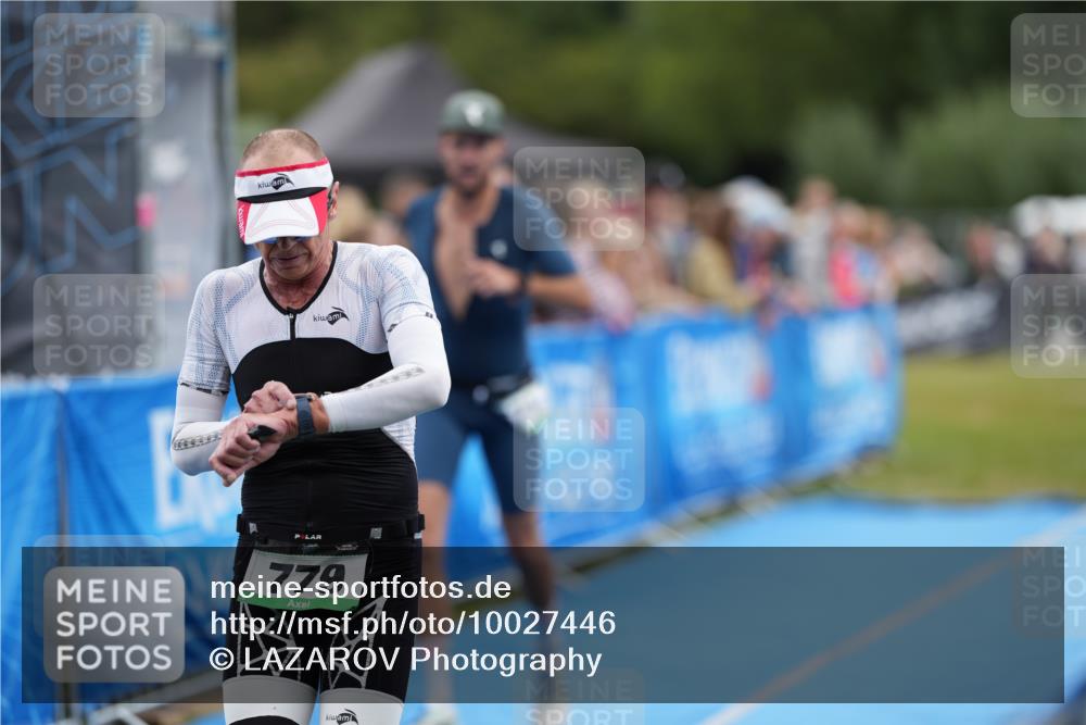 30.08.2026 - Elbe Triathlon Hamburg LAZAROV Photography http://msf.ph/oto/10027446 30.08.2026 11:06:04 Ziel 671, 779 meine-sportfotos.de