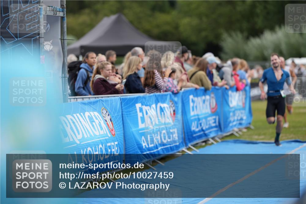 30.08.2026 - Elbe Triathlon Hamburg LAZAROV Photography http://msf.ph/oto/10027459 30.08.2026 11:06:29 Ziel 425, 482, 628 meine-sportfotos.de