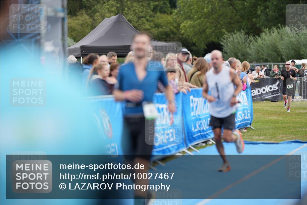 30.08.2026 - Elbe Triathlon Hamburg LAZAROV Photography http://msf.ph/oto/10027467 30.08.2026 11:06:32 Ziel 482, 628, 675, 1067 meine-sportfotos.de