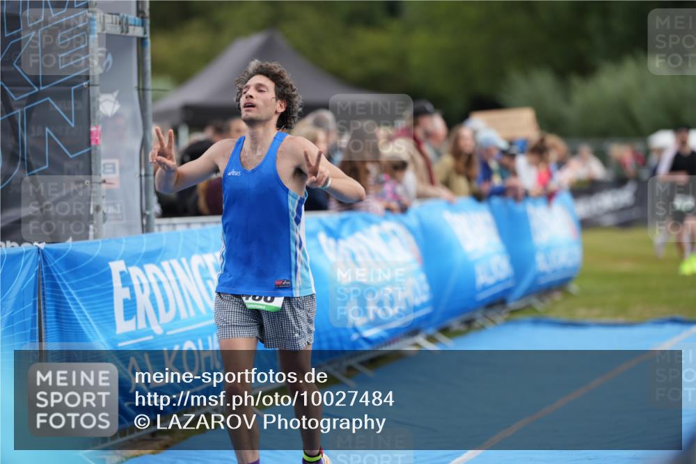 30.08.2026 - Elbe Triathlon Hamburg LAZAROV Photography http://msf.ph/oto/10027484 30.08.2026 11:07:23 Ziel 488, 495, 1024 meine-sportfotos.de