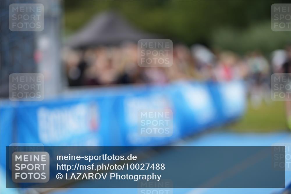 30.08.2026 - Elbe Triathlon Hamburg LAZAROV Photography http://msf.ph/oto/10027488 30.08.2026 11:07:25 Ziel 488, 495 meine-sportfotos.de