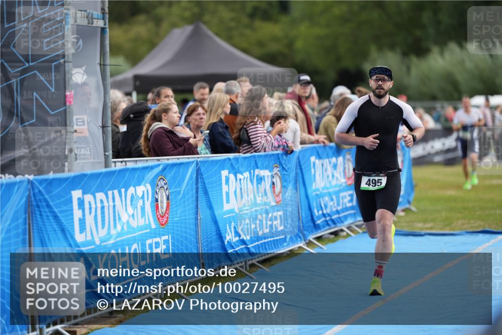 30.08.2026 - Elbe Triathlon Hamburg LAZAROV Photography http://msf.ph/oto/10027495 30.08.2026 11:07:28 Ziel 495, 728 meine-sportfotos.de