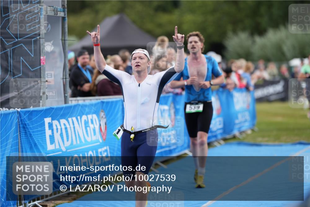30.08.2026 - Elbe Triathlon Hamburg LAZAROV Photography http://msf.ph/oto/10027539 30.08.2026 11:09:36 Ziel 505, 539, 624, 681, 751, 1164 meine-sportfotos.de