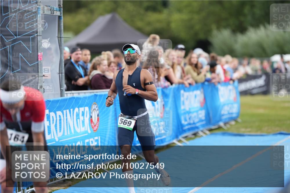 30.08.2026 - Elbe Triathlon Hamburg LAZAROV Photography http://msf.ph/oto/10027549 30.08.2026 11:09:45 Ziel 569, 1164 meine-sportfotos.de