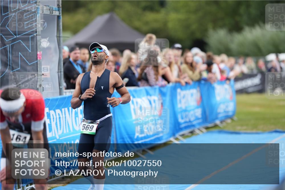 30.08.2026 - Elbe Triathlon Hamburg LAZAROV Photography http://msf.ph/oto/10027550 30.08.2026 11:09:45 Ziel 569, 1164 meine-sportfotos.de