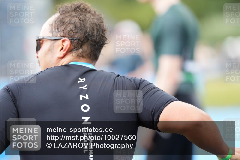 30.08.2026 - Elbe Triathlon Hamburg LAZAROV Photography http://msf.ph/oto/10027560 30.08.2026 11:10:25 Ziel 557 meine-sportfotos.de