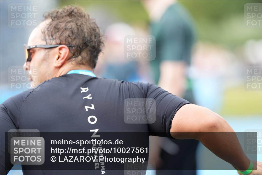 30.08.2026 - Elbe Triathlon Hamburg LAZAROV Photography http://msf.ph/oto/10027561 30.08.2026 11:10:25 Ziel 557 meine-sportfotos.de