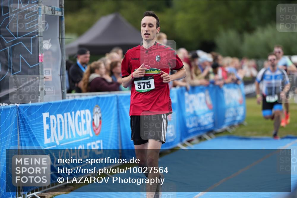 30.08.2026 - Elbe Triathlon Hamburg LAZAROV Photography http://msf.ph/oto/10027564 30.08.2026 11:10:39 Ziel 426, 513, 575, 678, 1045 meine-sportfotos.de