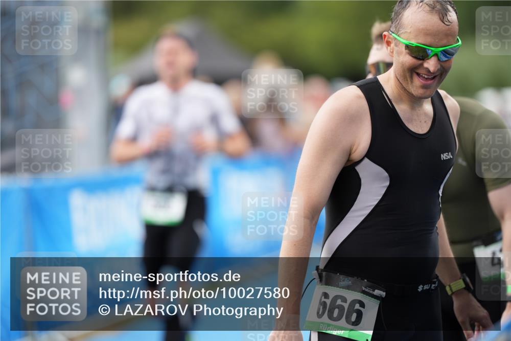 30.08.2026 - Elbe Triathlon Hamburg LAZAROV Photography http://msf.ph/oto/10027580 30.08.2026 11:10:58 Ziel 566 meine-sportfotos.de