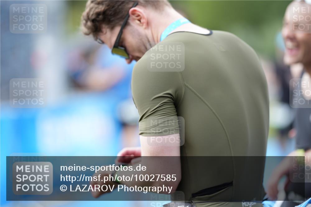 30.08.2026 - Elbe Triathlon Hamburg LAZAROV Photography http://msf.ph/oto/10027585 30.08.2026 11:11:18 Ziel 440, 665, 1010 meine-sportfotos.de