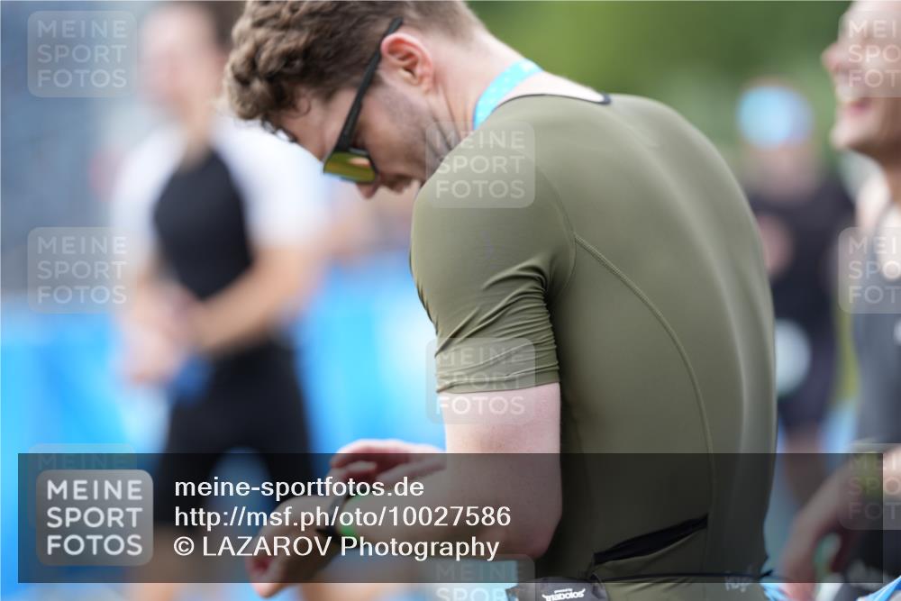 30.08.2026 - Elbe Triathlon Hamburg LAZAROV Photography http://msf.ph/oto/10027586 30.08.2026 11:11:18 Ziel 440, 665, 1010 meine-sportfotos.de