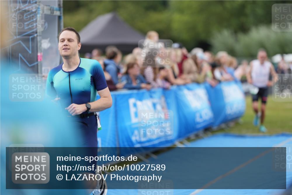 30.08.2026 - Elbe Triathlon Hamburg LAZAROV Photography http://msf.ph/oto/10027589 30.08.2026 11:11:40 Ziel 638, 700 meine-sportfotos.de