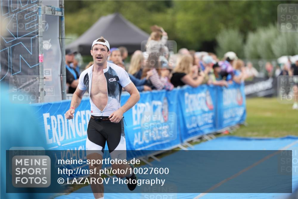 30.08.2026 - Elbe Triathlon Hamburg LAZAROV Photography http://msf.ph/oto/10027600 30.08.2026 11:12:08 Ziel 521, 769 meine-sportfotos.de