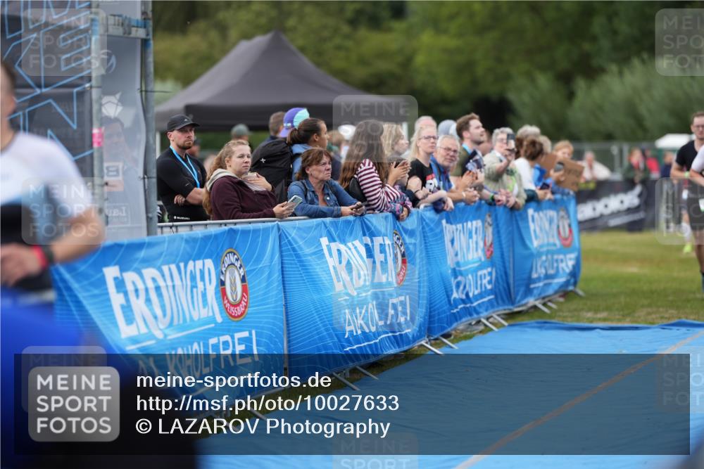 30.08.2026 - Elbe Triathlon Hamburg LAZAROV Photography http://msf.ph/oto/10027633 30.08.2026 11:13:03 Ziel 490, 1037, 1061, 1085, 1197 meine-sportfotos.de