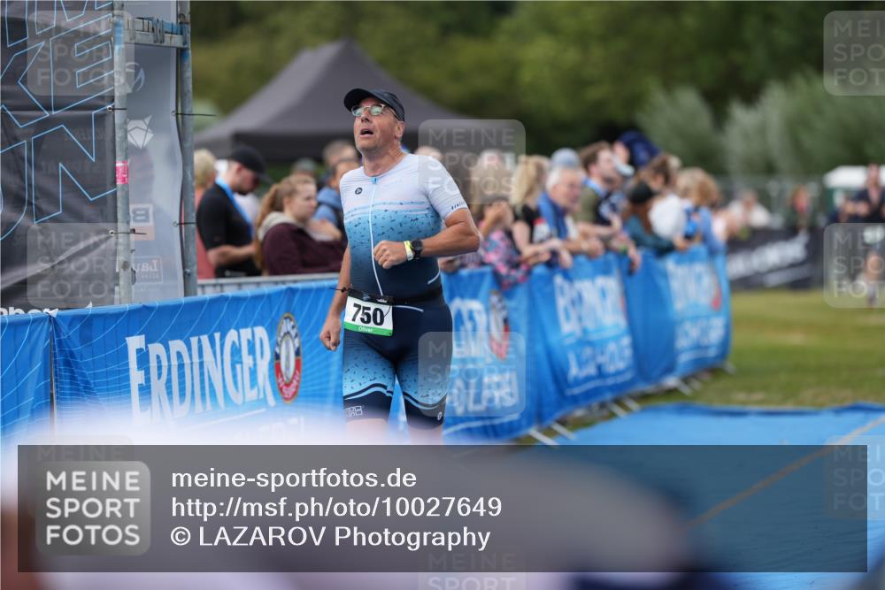 30.08.2026 - Elbe Triathlon Hamburg LAZAROV Photography http://msf.ph/oto/10027649 30.08.2026 11:13:22 Ziel 611, 750 meine-sportfotos.de