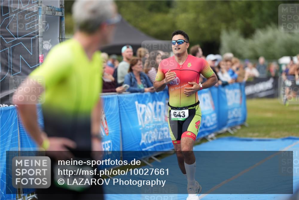 30.08.2026 - Elbe Triathlon Hamburg LAZAROV Photography http://msf.ph/oto/10027661 30.08.2026 11:13:47 Ziel 643, 724 meine-sportfotos.de