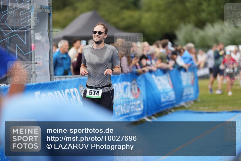 30.08.2026 - Elbe Triathlon Hamburg LAZAROV Photography http://msf.ph/oto/10027696 30.08.2026 11:15:02 Ziel 346, 1099 meine-sportfotos.de