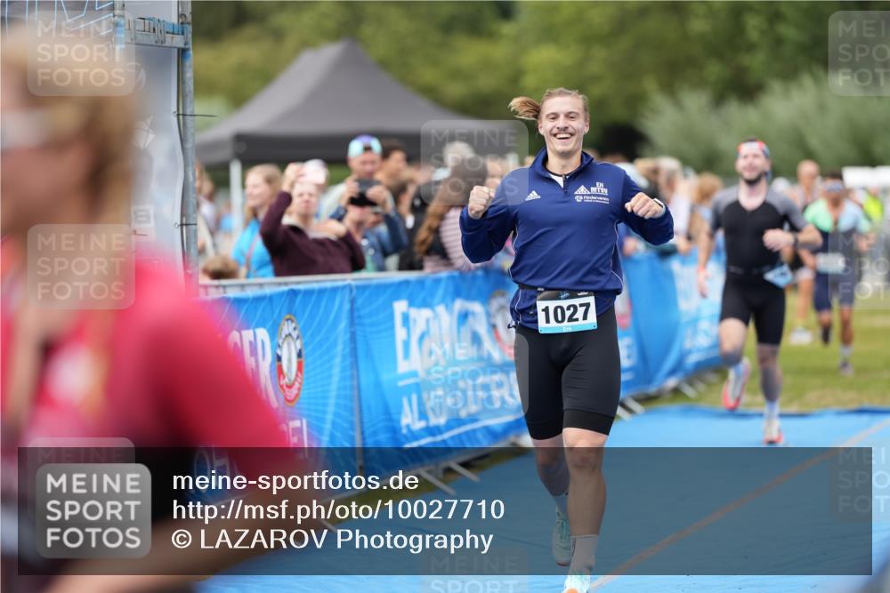 30.08.2026 - Elbe Triathlon Hamburg LAZAROV Photography http://msf.ph/oto/10027710 30.08.2026 11:15:39 Ziel 1027, 1047, 1056, 1080 meine-sportfotos.de