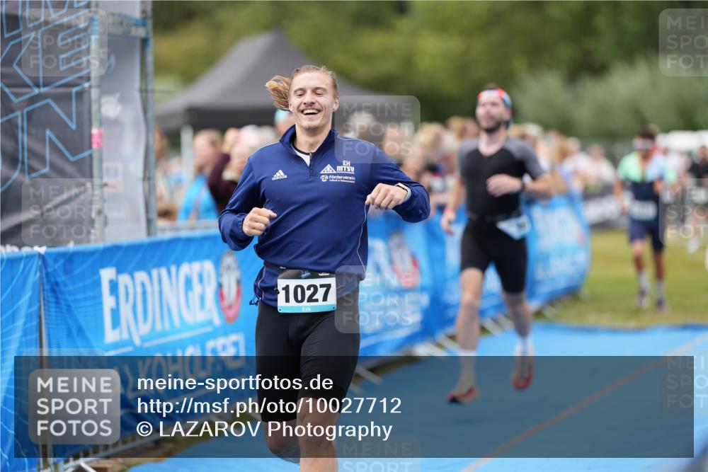 30.08.2026 - Elbe Triathlon Hamburg LAZAROV Photography http://msf.ph/oto/10027712 30.08.2026 11:15:40 Ziel 1027, 1047, 1056, 1080 meine-sportfotos.de