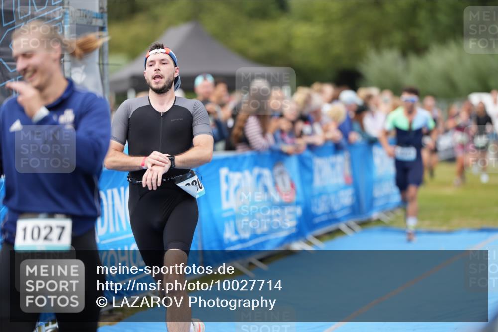 30.08.2026 - Elbe Triathlon Hamburg LAZAROV Photography http://msf.ph/oto/10027714 30.08.2026 11:15:41 Ziel 639, 994, 1027, 1047, 1056, 1080 meine-sportfotos.de