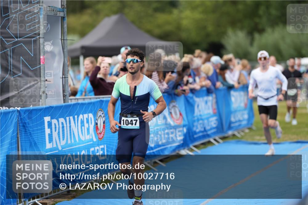 30.08.2026 - Elbe Triathlon Hamburg LAZAROV Photography http://msf.ph/oto/10027716 30.08.2026 11:15:44 Ziel 639, 650, 994, 1047, 1056, 1057, 1080, 1204 meine-sportfotos.de